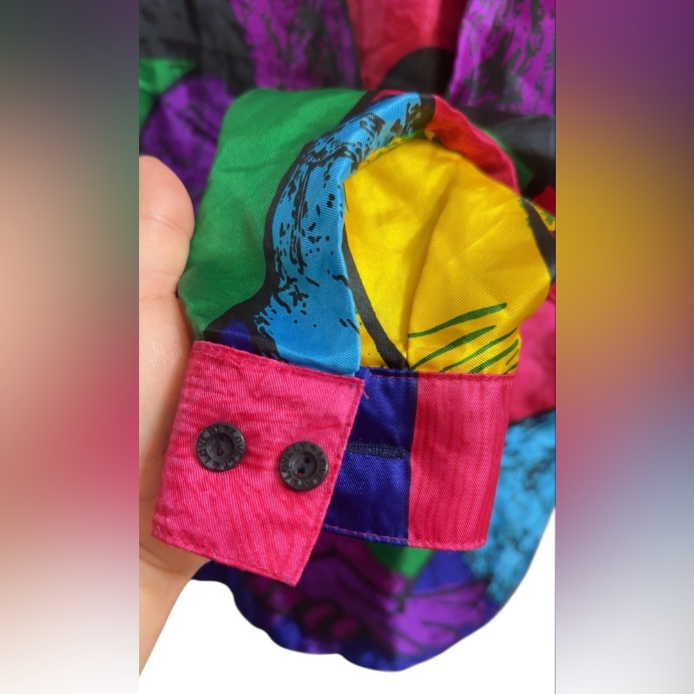 Vintage Picasso 1980s Satin Abstract Art shirt buttons up XXL MADE IN KOREA - Picture 5 of 12